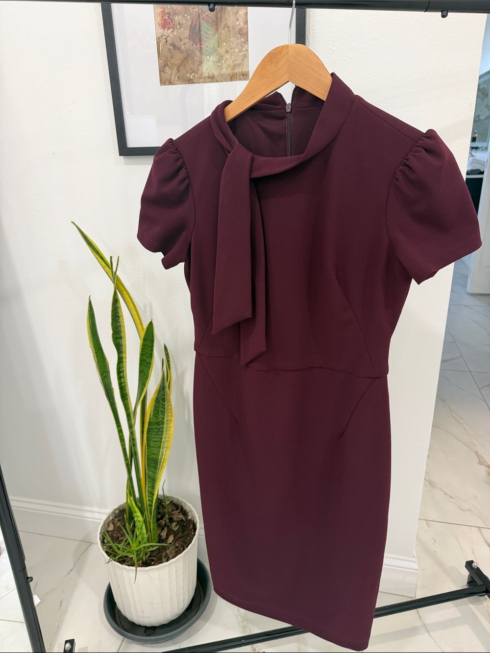 Maggy London Plum Tie-Neck Short Sleeve Midi Dress